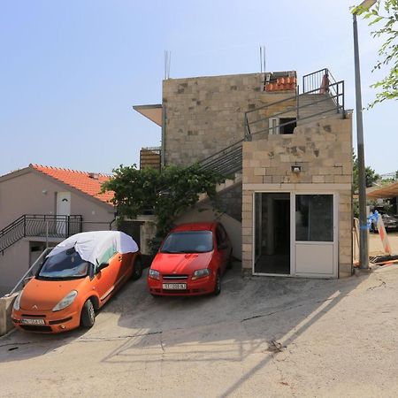 Apartments With A Parking Space Brela, Makarska - 789 Exterior photo