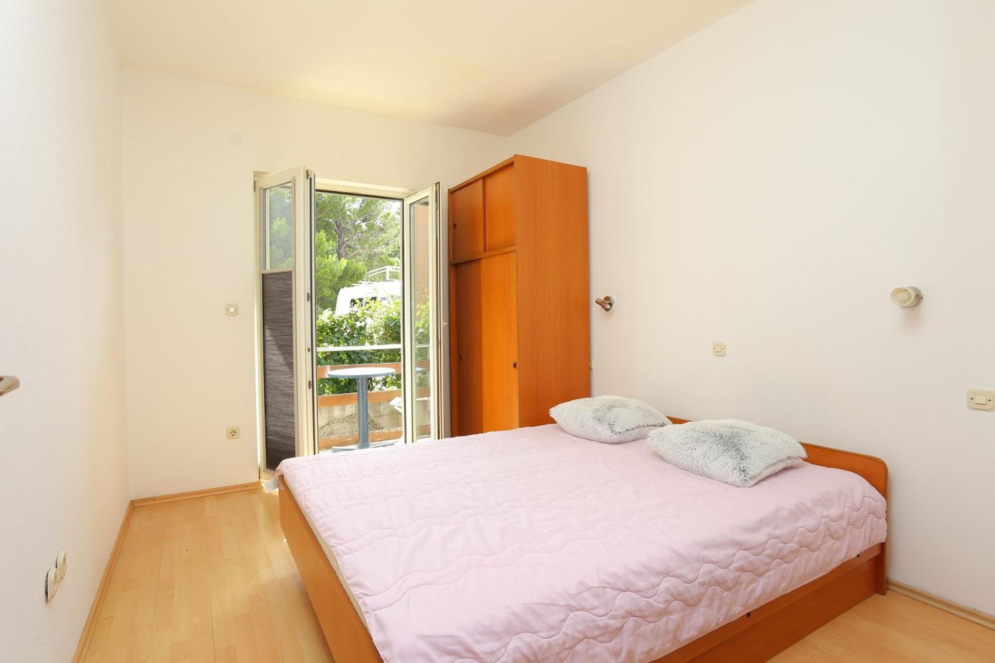 Apartments With A Parking Space Brela, Makarska - 789 Exterior photo